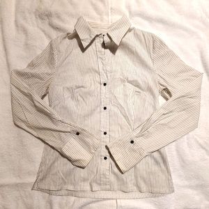 Womens Mossimo button down shirt